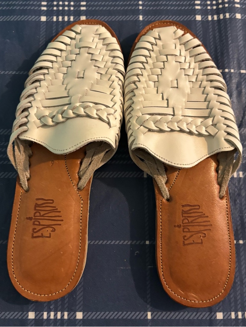 Espiritu Womens 6 Leather White Huarache Slip On Campo Mule Flats Slides Mexico - Picture 4 of 8